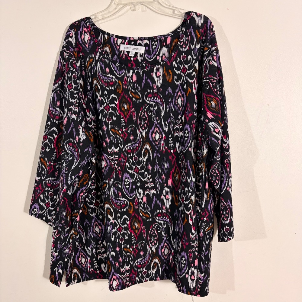 Emily Daniels Tunic Top Womens 2X Black Purple Ikat Print  3/4 Sleeve